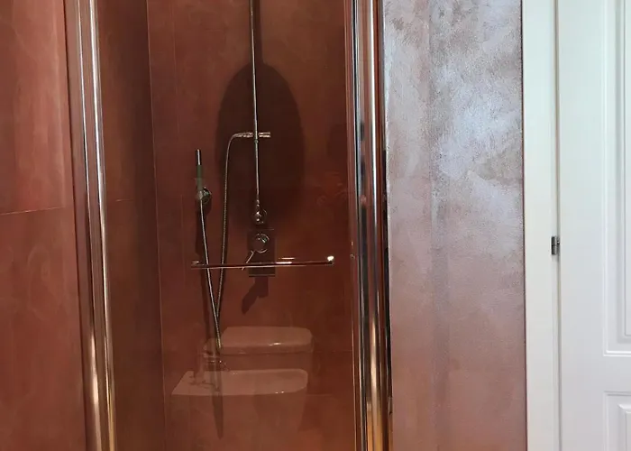 Abitare Al 42 Alloggio in famiglia *