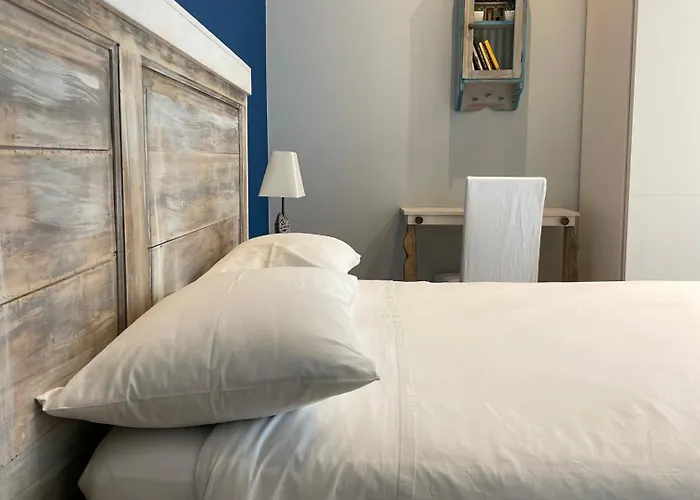 Alloggio in famiglia Abitare Al 42 *